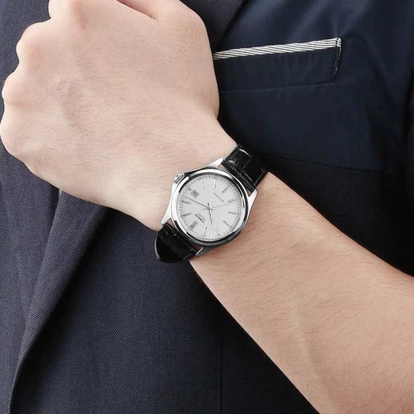 Casio MTP-1183E-7ADF