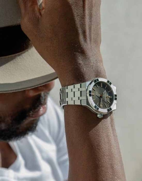 Maurice Lacroix AI6008-SS002-331-1