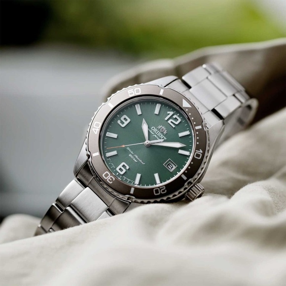 Orient RA-WJ0001E