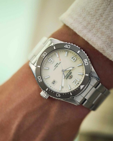 Orient RA-WJ0003S